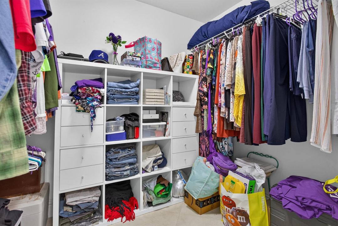 Walk In Closet