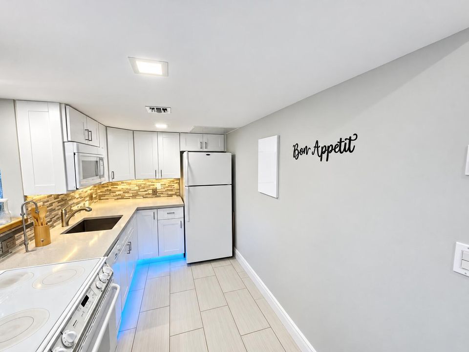 1-unit210-kitchen-enhanced-dd457f08