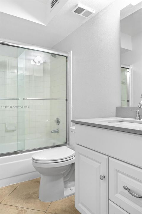 В аренду: $2,295 (2 спален, 2 ванн, 1256 Квадратных фут)