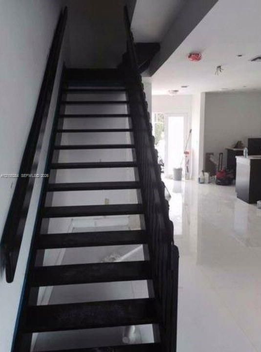 For Rent: $2,900 (2 beds, 2 baths, 1480 Square Feet)
