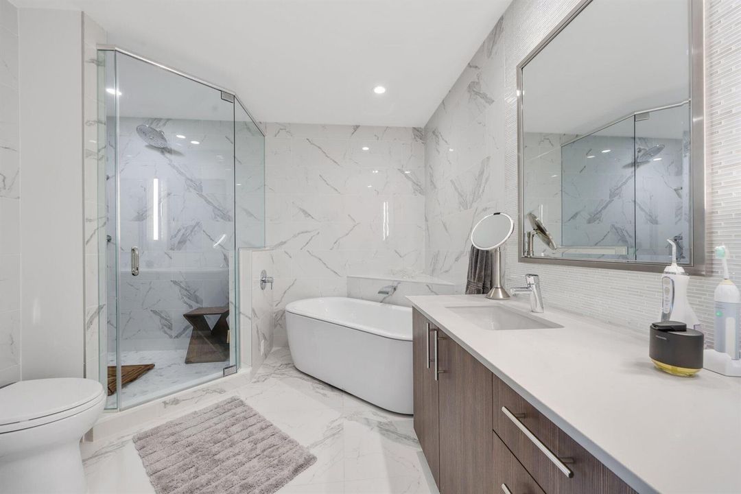 236 Southeast 5th Avenue - 31.jpg-SMALL