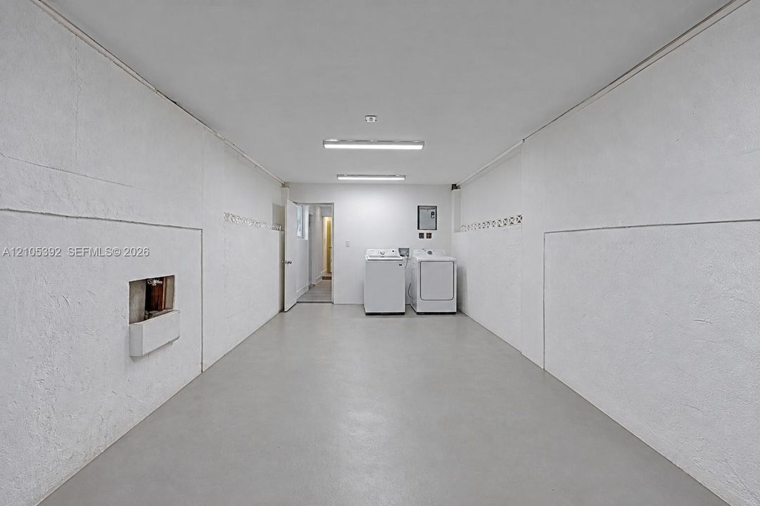 En Venta: $619,000 (4 camas, 2 baños, 1500 Pies cuadrados)