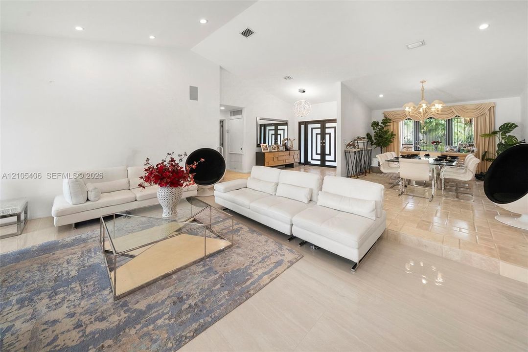 Vaulted ceilings with recessed lighting