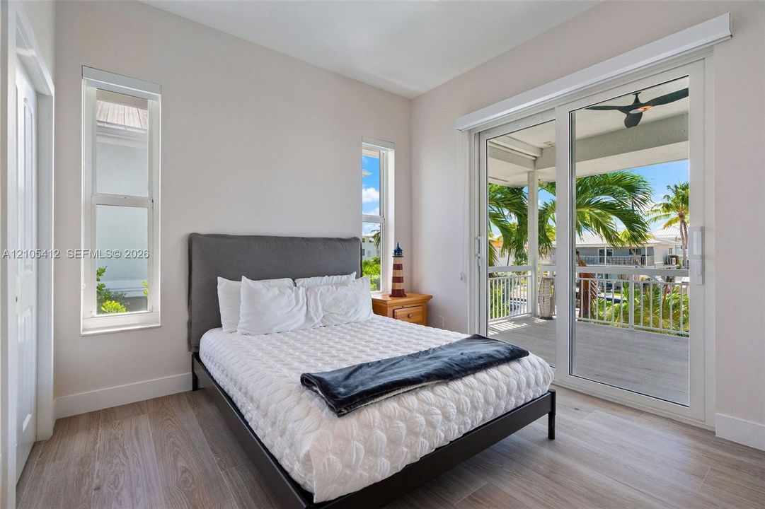 For Sale: $3,275,000 (5 beds, 3 baths, 2922 Square Feet)