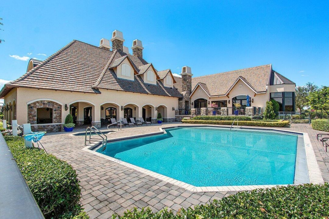 Equus Clubhouse