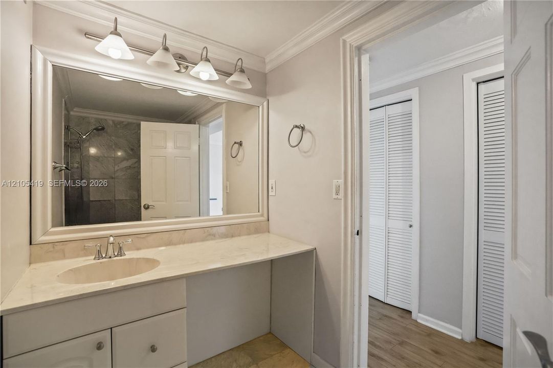 For Rent: $2,650 (1 beds, 1 baths, 790 Square Feet)