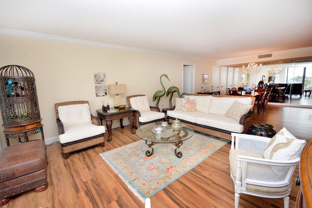 3460 S Ocean Blvd 310 - Living Room 4