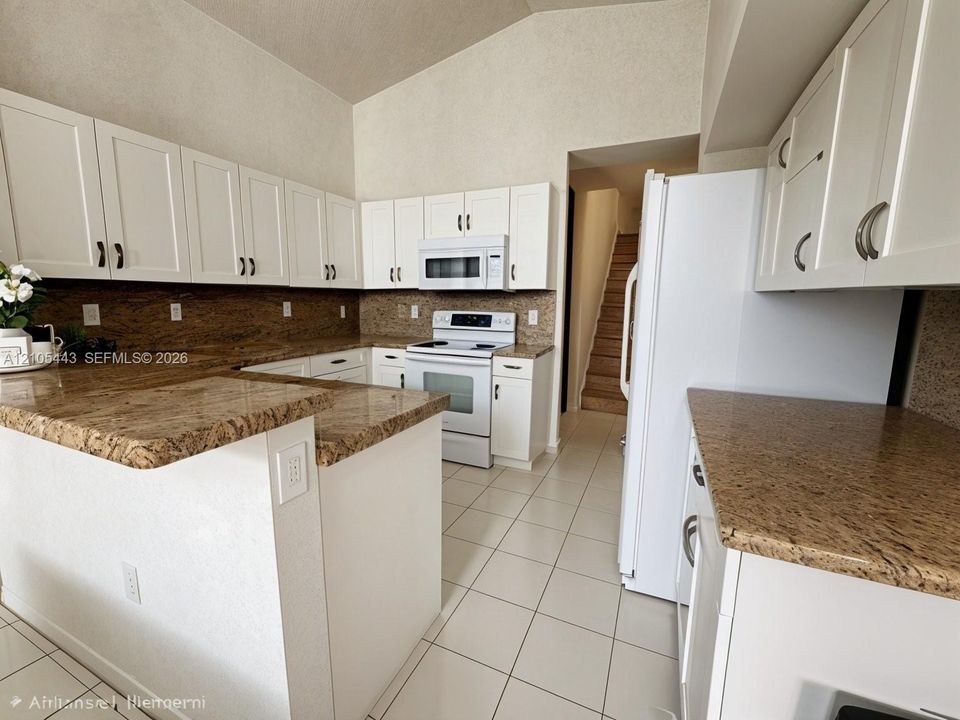 For Sale: $720,000 (4 beds, 2 baths, 1992 Square Feet)
