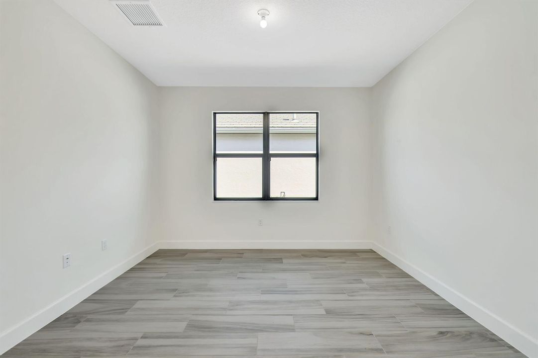 28-web-or-mls-632A5427