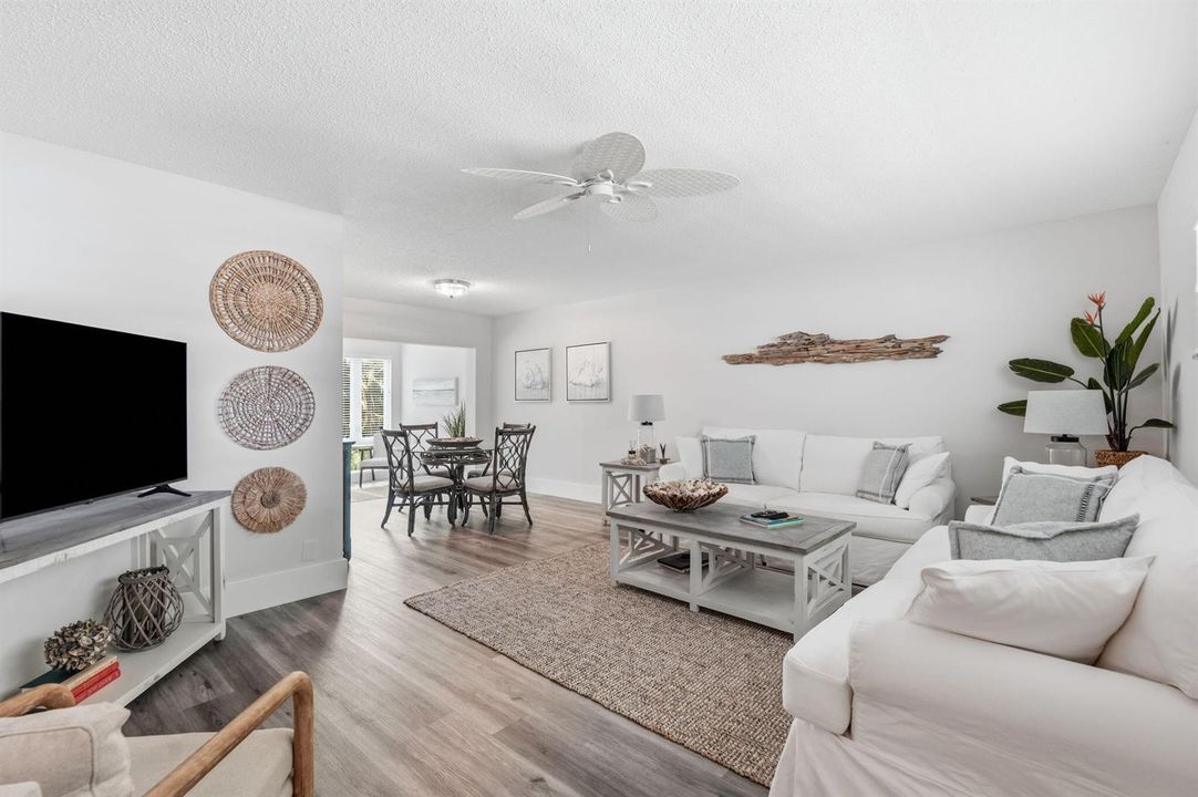 32-web-or-mls-20_Colonial_Club_Dr_Unit_2