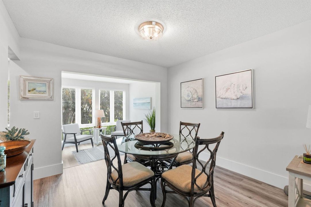 28-web-or-mls-20_Colonial_Club_Dr_Unit_2