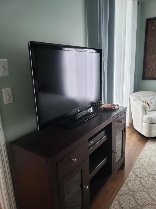 6021 LANDING WAY TV IN BEDROOM