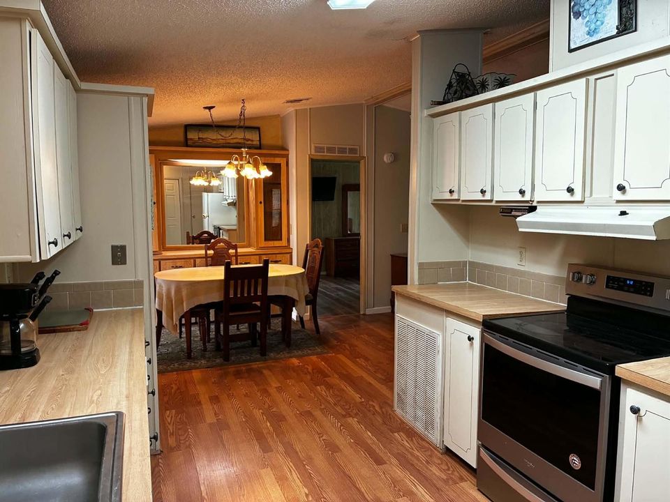 Kitchen to Dining Room