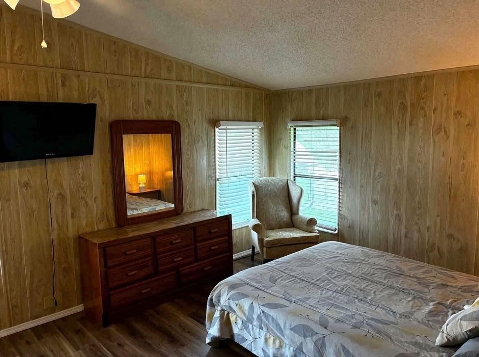 Second Bedroom Suiteom2