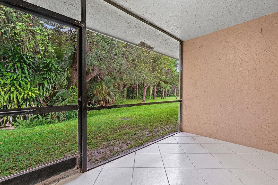 023-462HardwoodPlace-BocaRaton-FL-33431-