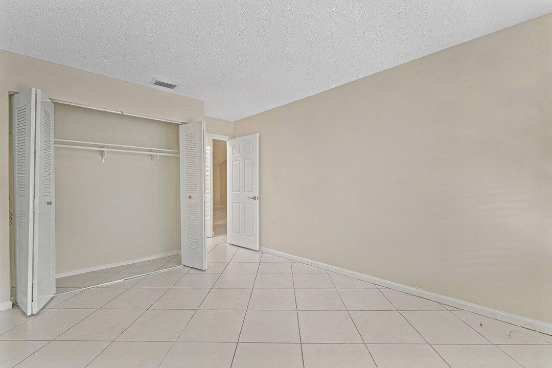 022-462HardwoodPlace-BocaRaton-FL-33431-
