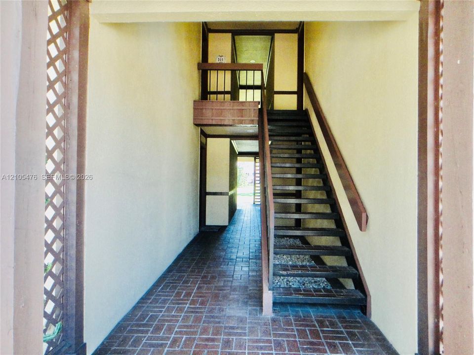 For Rent: $5,500 (2 beds, 2 baths, 1268 Square Feet)