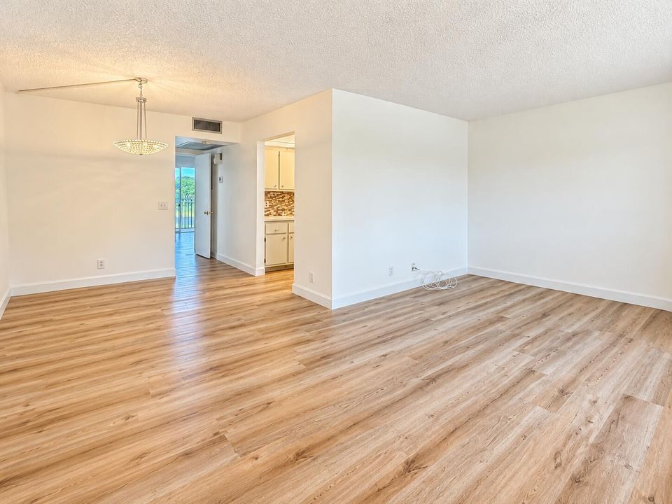 Bright Open-Plan Apartment Interior