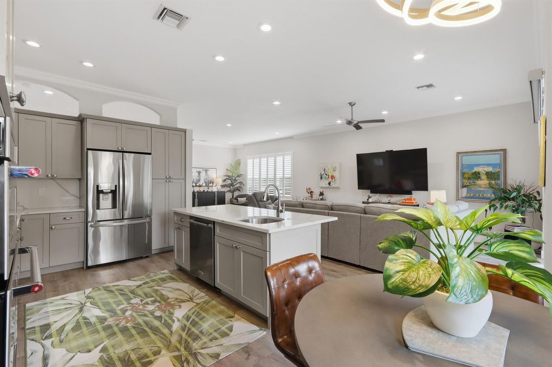 Kitchen/Family Room