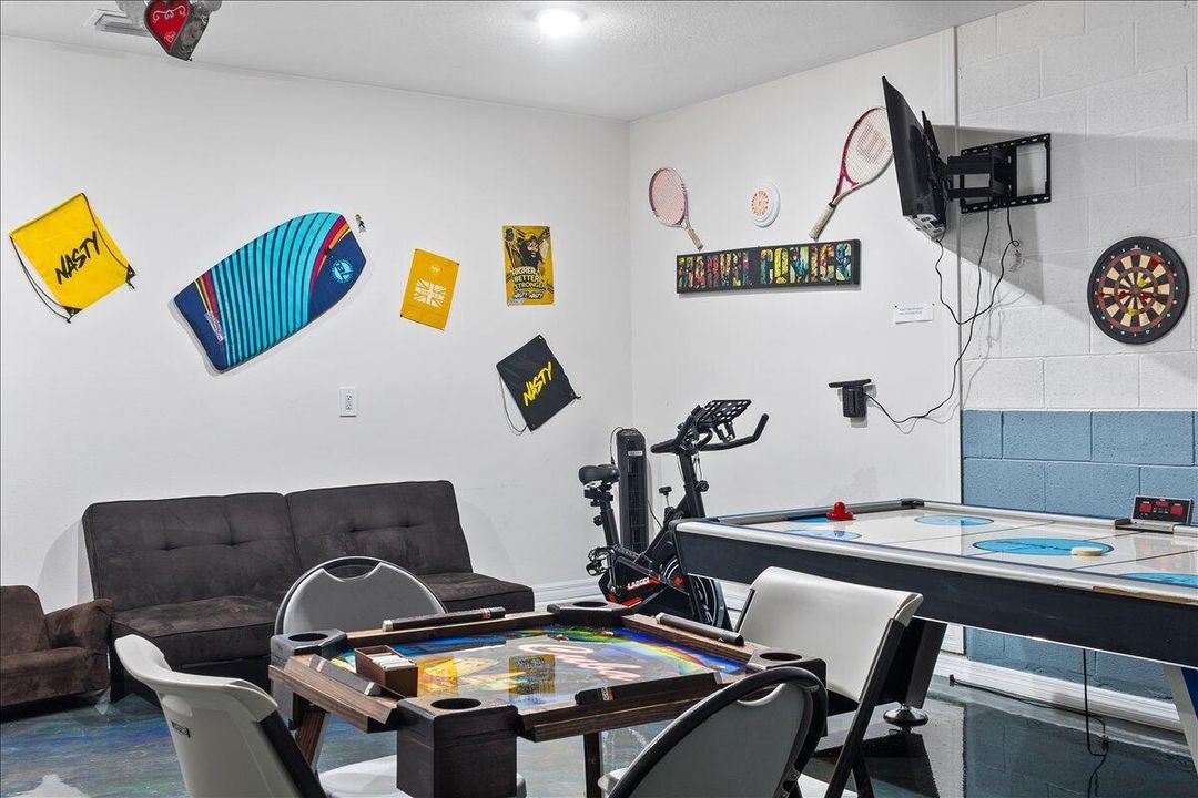 39-Game Room