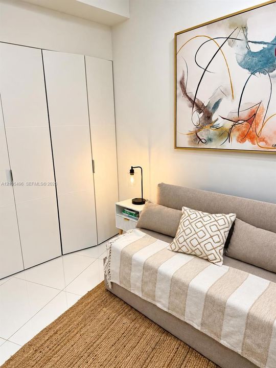 В аренду: $8,490 (2 спален, 3 ванн, 1559 Квадратных фут)