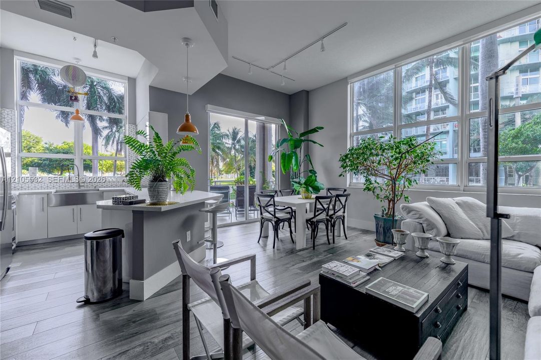 En Venta: $810,000 (3 camas, 2 baños, 1475 Pies cuadrados)