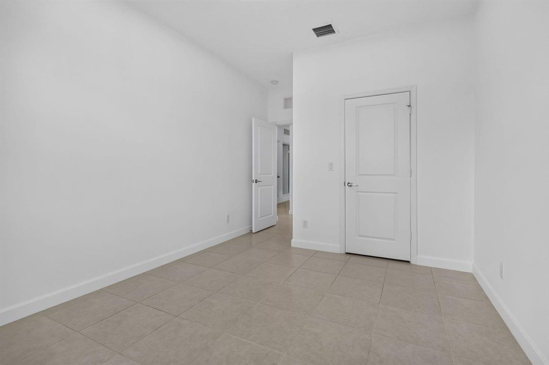 32-web-or-mls-BS1A7589