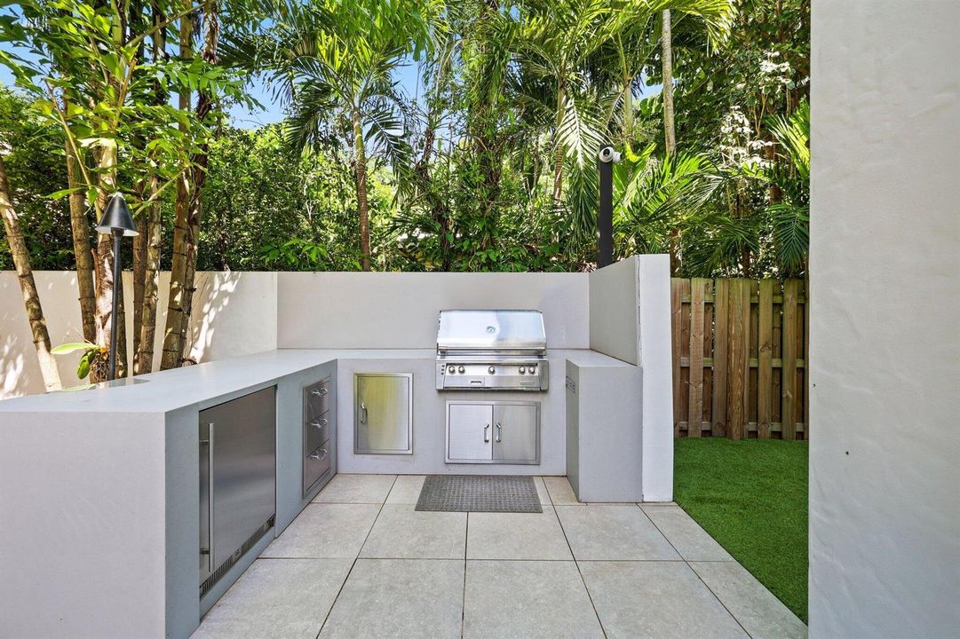 Summer kitchen