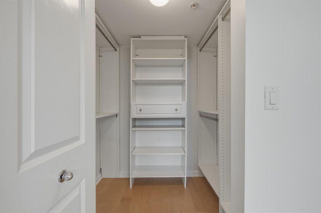 Closet Cabinetry