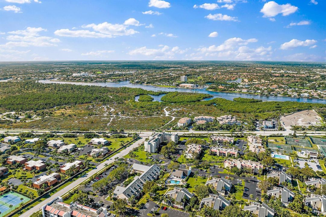 023-1605US1NM1103-Jupiter-FL-SMALL