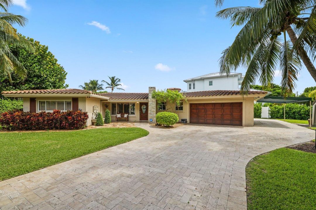 910 Banyan Drive - 25.jpg-SMALL