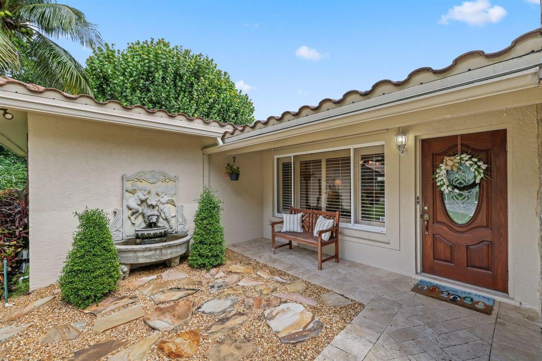 910 Banyan Drive - 30.jpg-SMALL