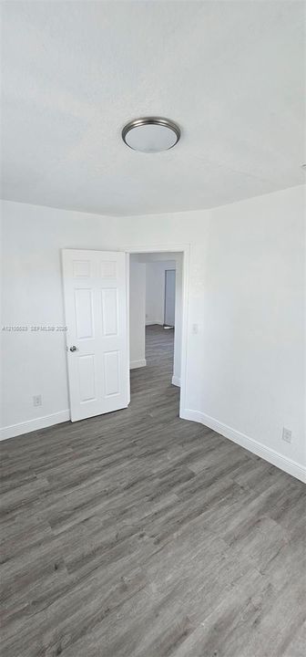 В аренду: $2,200 (3 спален, 1 ванн, 880 Квадратных фут)