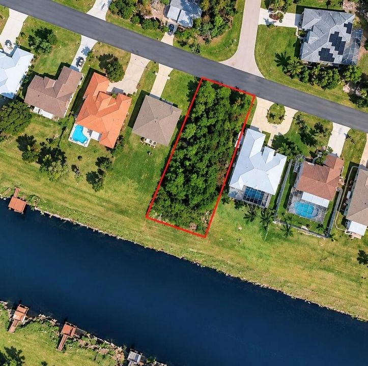 waterfront_lot_overhead
