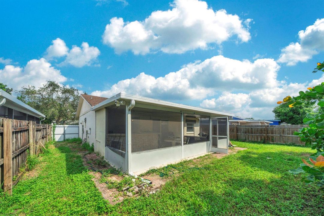 14 backyard (5)
