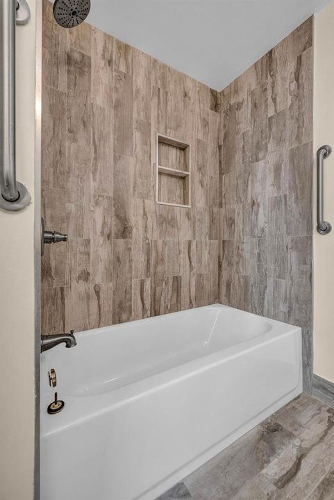 Bathtub