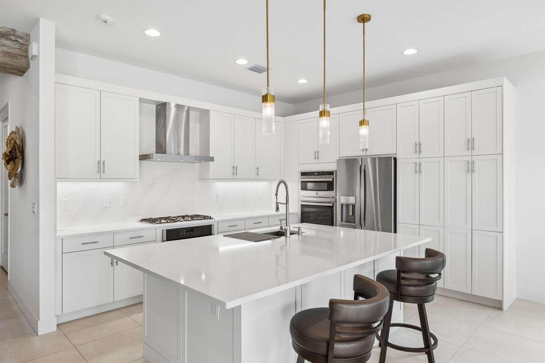 GOURMET KITCHEN