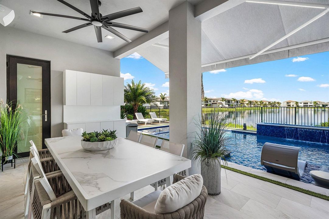 066-20409RiverRunLane-BocaRaton-FL-33434