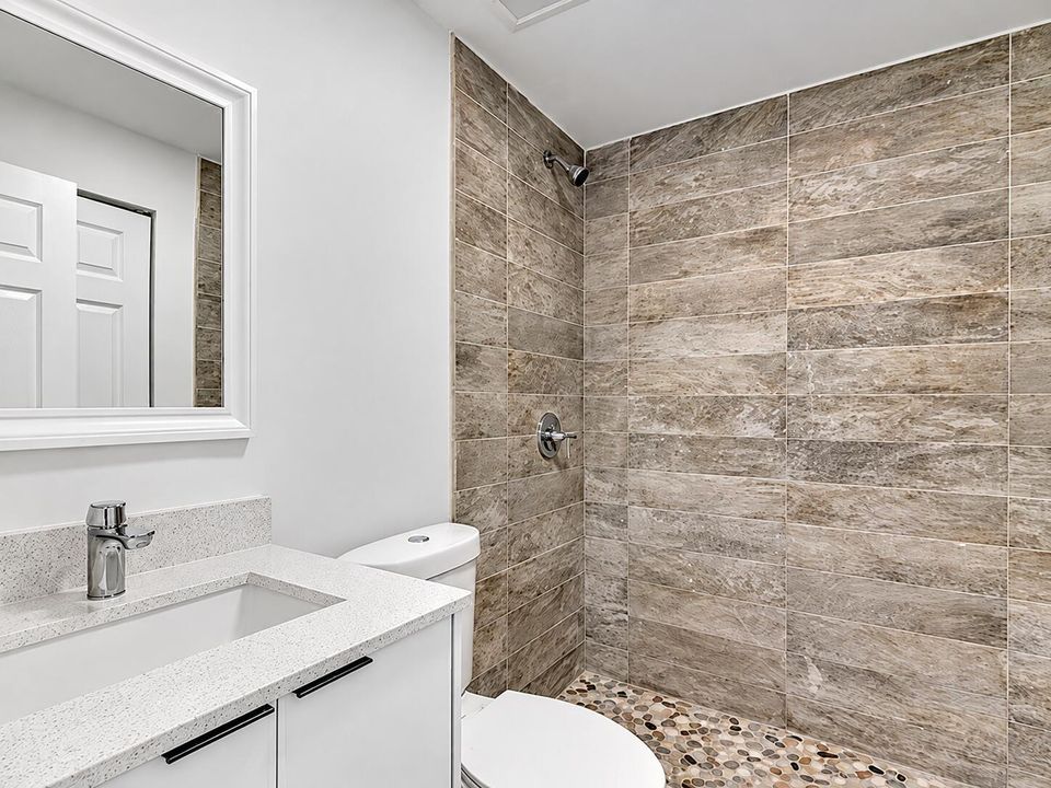 Crisp Natural Real Estate Interior-10