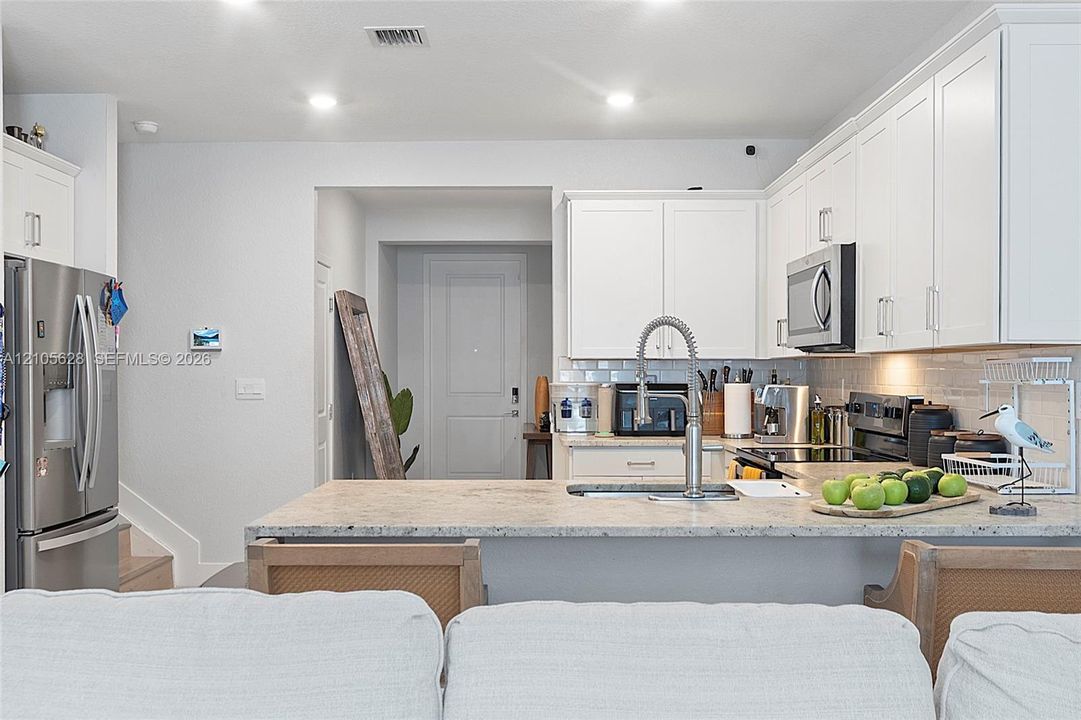 En Venta: $655,900 (3 camas, 2 baños, 1794 Pies cuadrados)