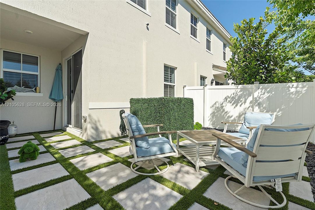 En Venta: $655,900 (3 camas, 2 baños, 1794 Pies cuadrados)