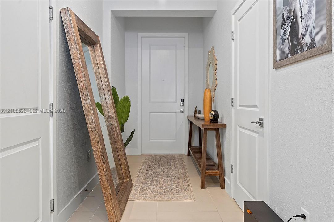 En Venta: $655,900 (3 camas, 2 baños, 1794 Pies cuadrados)