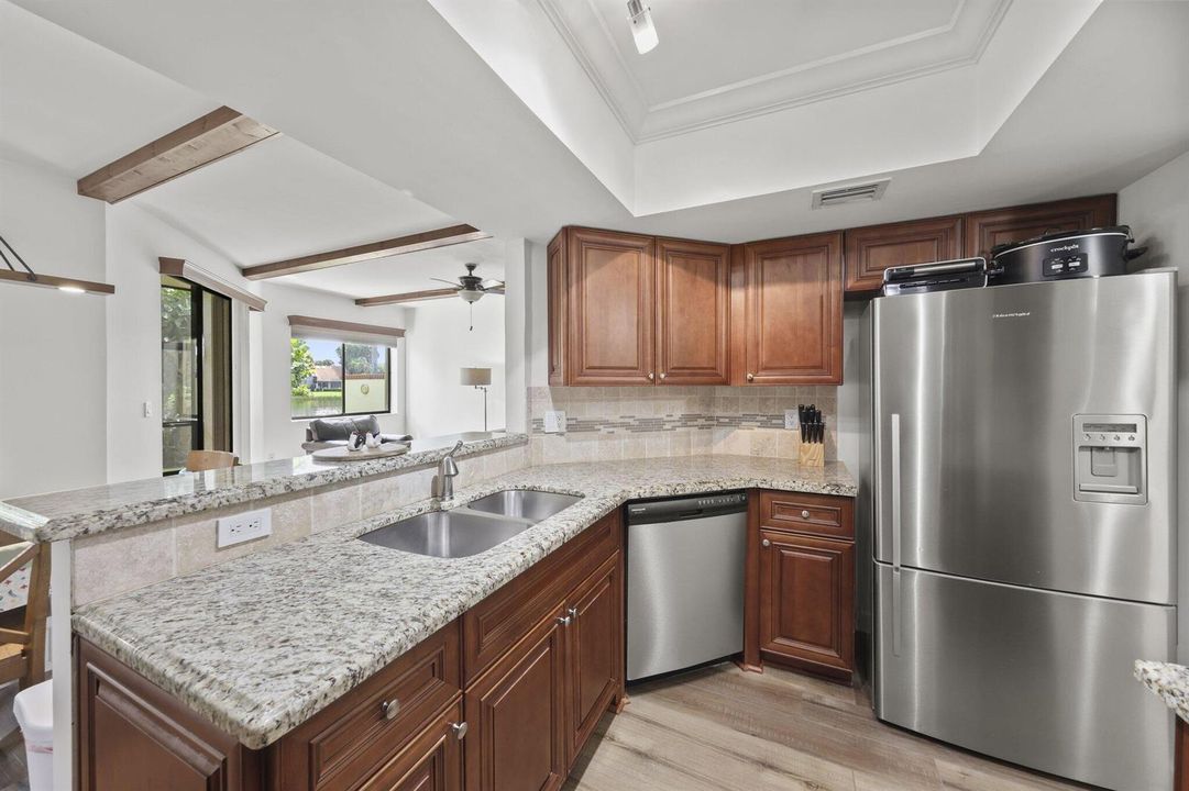 403 Sea Oats Drive - 14.jpg-SMALL
