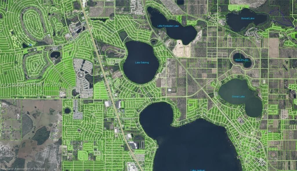 Parcel Map. Displaying the geographical boundaries and land distribution in the vicinity of the property