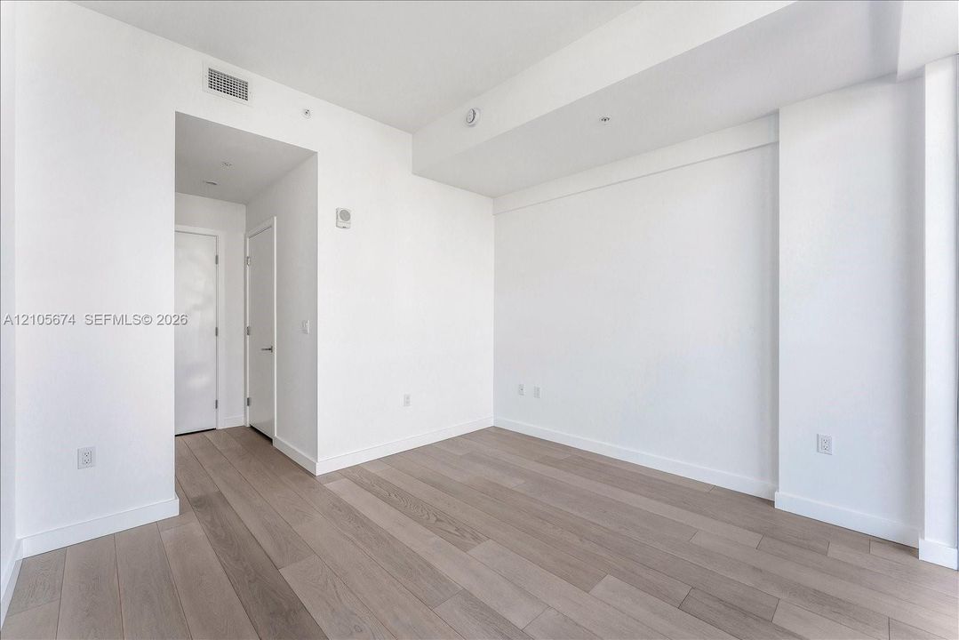 For Rent: $11,000 (2 beds, 2 baths, 1851 Square Feet)