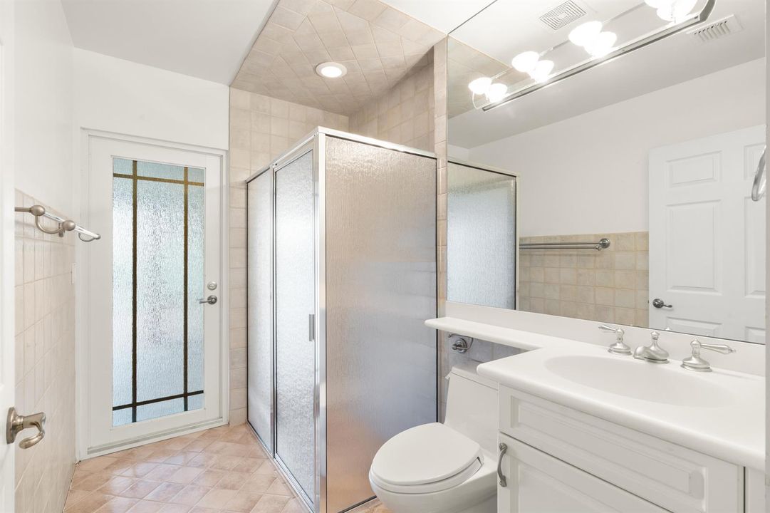 Bathroom #2