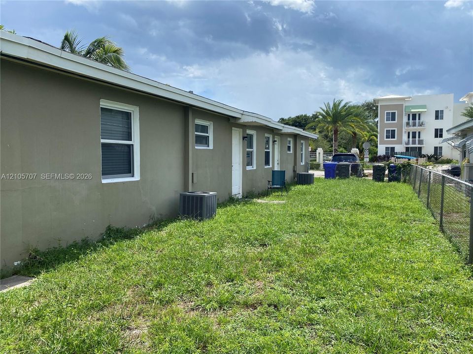 For Rent: $1,700 (2 beds, 1 baths, 791 Square Feet)