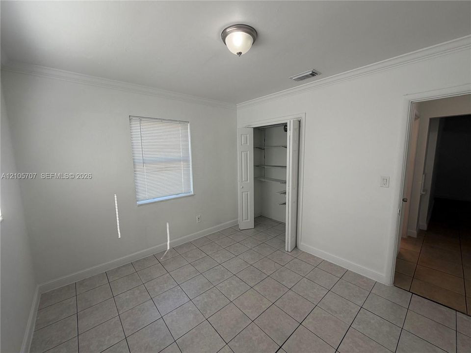 For Rent: $1,700 (2 beds, 1 baths, 791 Square Feet)