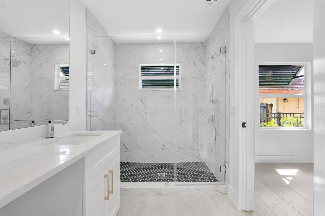 216 Ne 23rd Ave_019