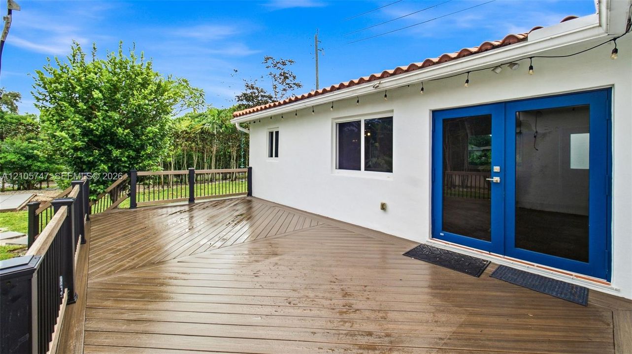 В аренду: $8,400 (4 спален, 3 ванн, 2095 Квадратных фут)